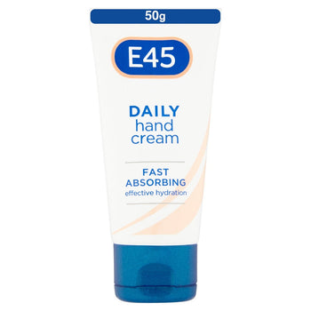 E45 Crema mani idratante quotidiana a rapido assorbimento per pelle secca 50 ml