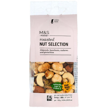 Selezione di noci tostate M&S 150g